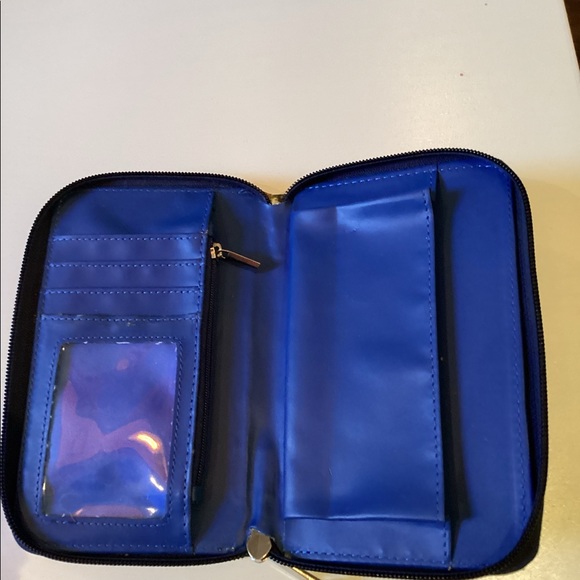 Wallet - Picture 2 of 2